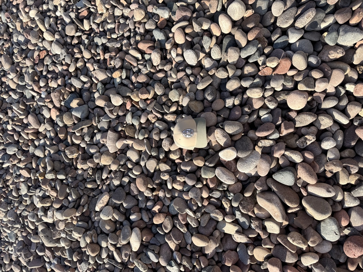 Arizona Cobble 2"&ndash;4" decorative gravel