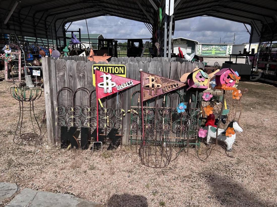Metal Wall Art and Plaques