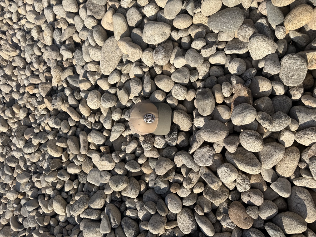 Salt & Pepper 2"&ndash;4" decorative gravel