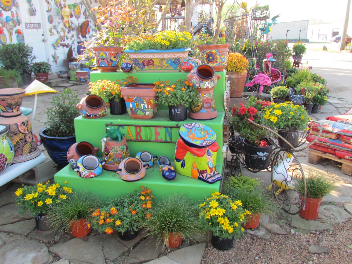 Talavera pottery at J&J Nursery, Spring, TX